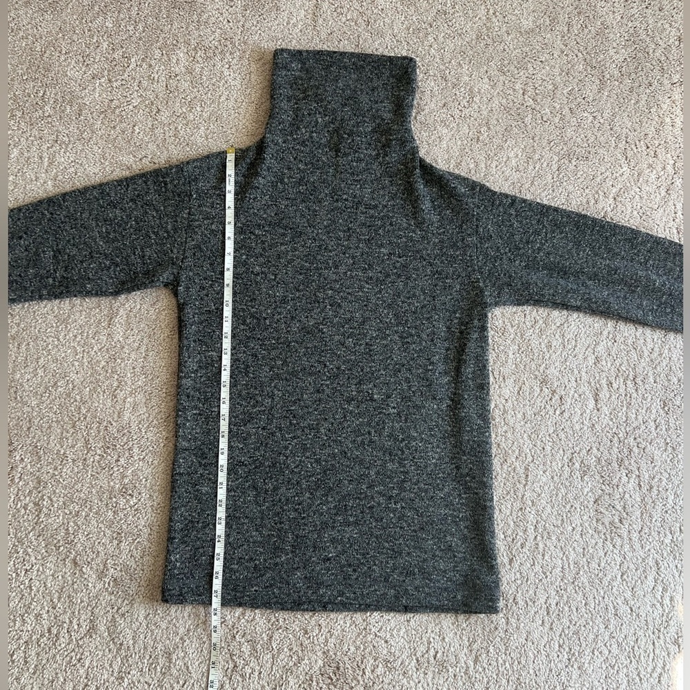 Uniqlo Turtleneck Long Sleeved Mini Dress women’s size small - Picture 4 of 6